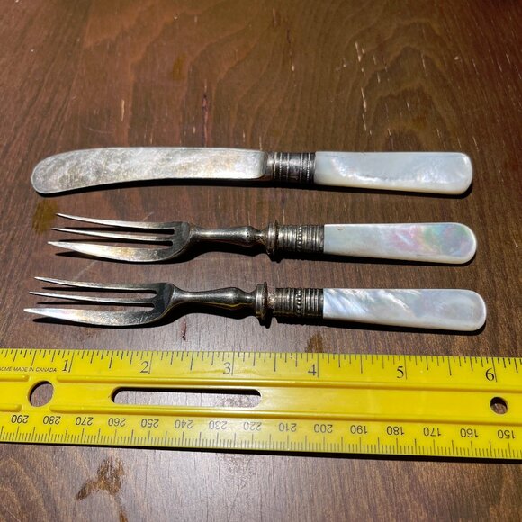 Antique Mother of Pearl flatware - Picture 5 of 7